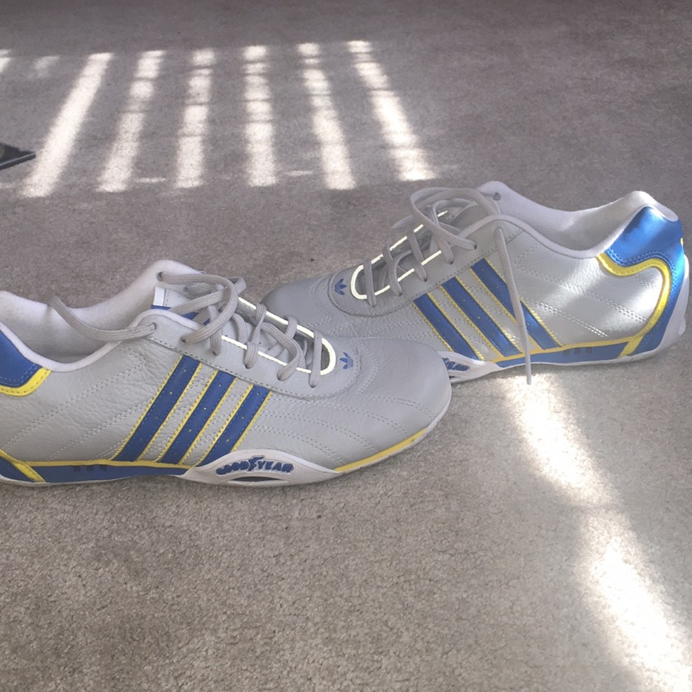 Goodyear team Adidas size 6 in men's